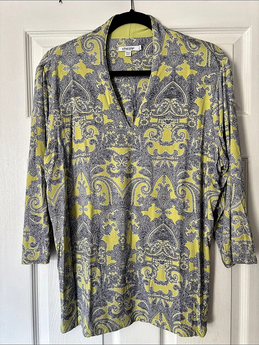 Chico's Paisley Tunic in Yellow & Gray Size XL